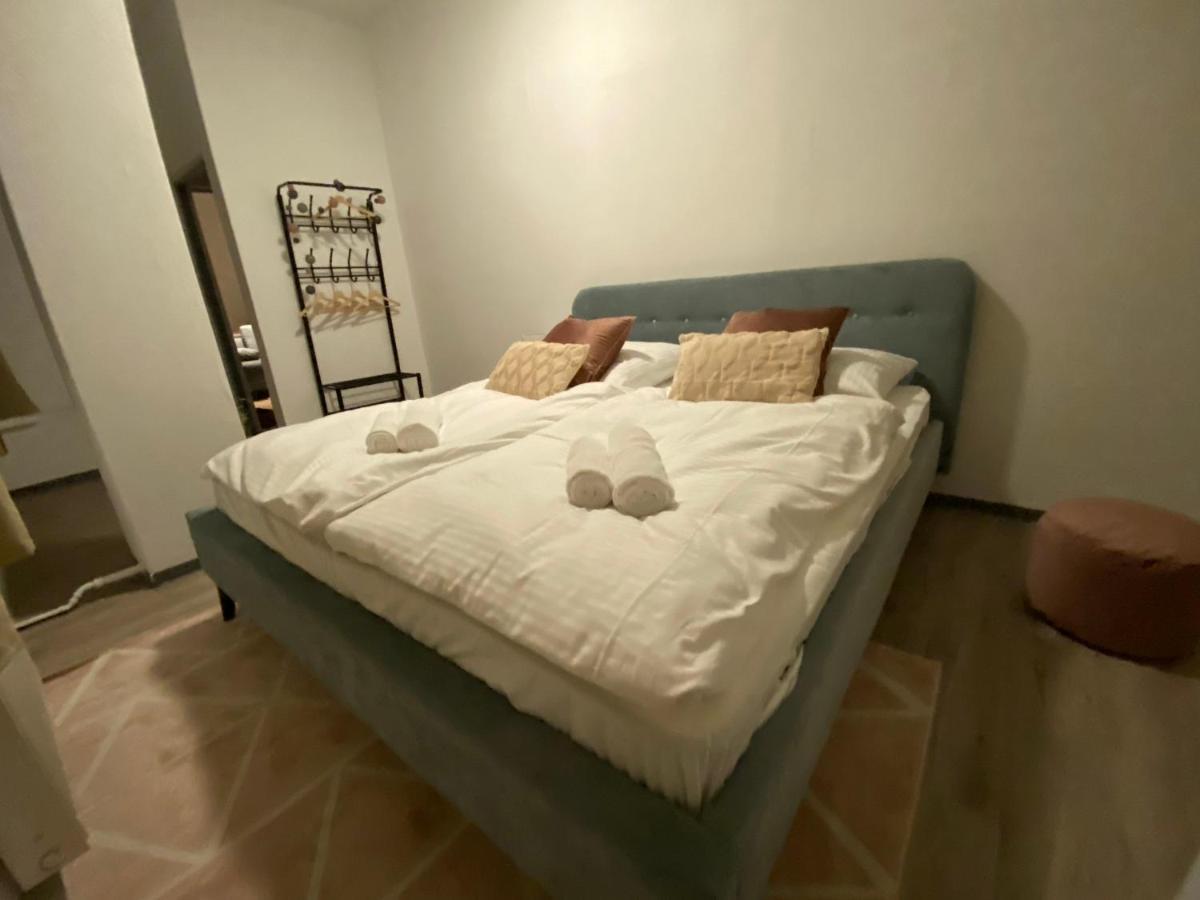 Urbansuites - Modern & Zentral In Der City - Dein Zuhause In Stuttgart Luaran gambar