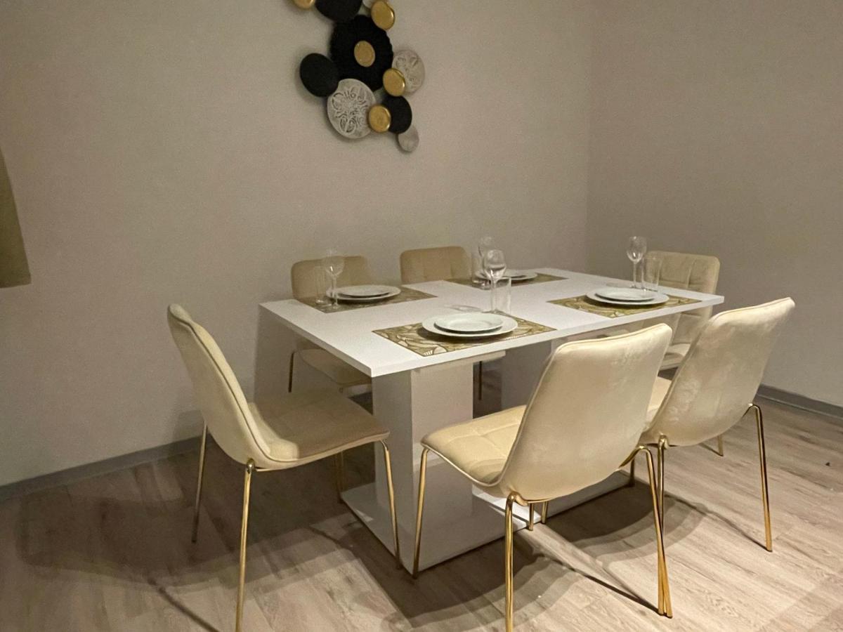 Urbansuites - Modern & Zentral In Der City - Dein Zuhause In Stuttgart Luaran gambar